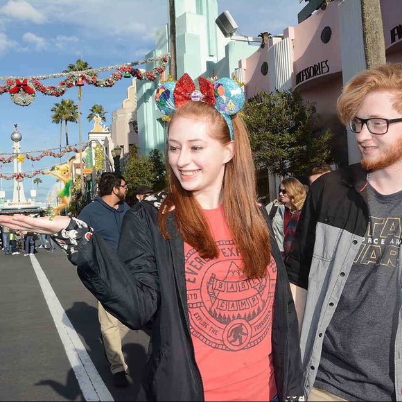 Meet your Posher, Emma - Picture 1 of 1